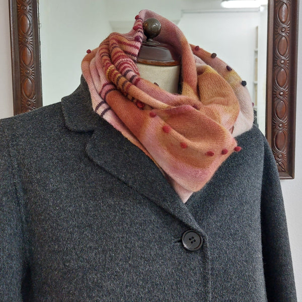 Cashmere Infinity Scarf without fringes 'Giro Eco' Beetroot