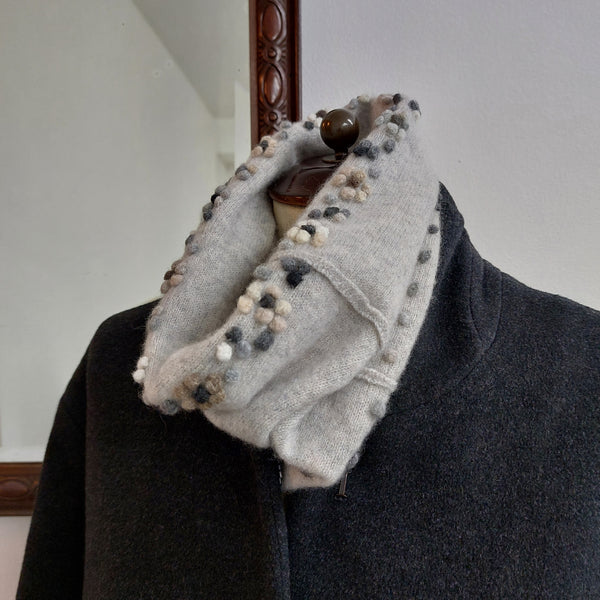 Cashmere Neck warmer 'Lola Flowers'