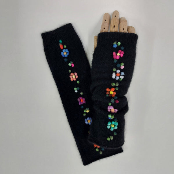 Cashmere mitts 'Polly Flowers'
