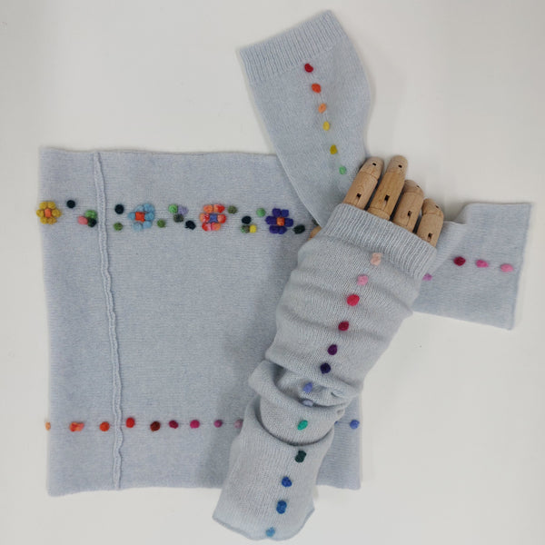 Cashmere mitts 'Polly Dots'