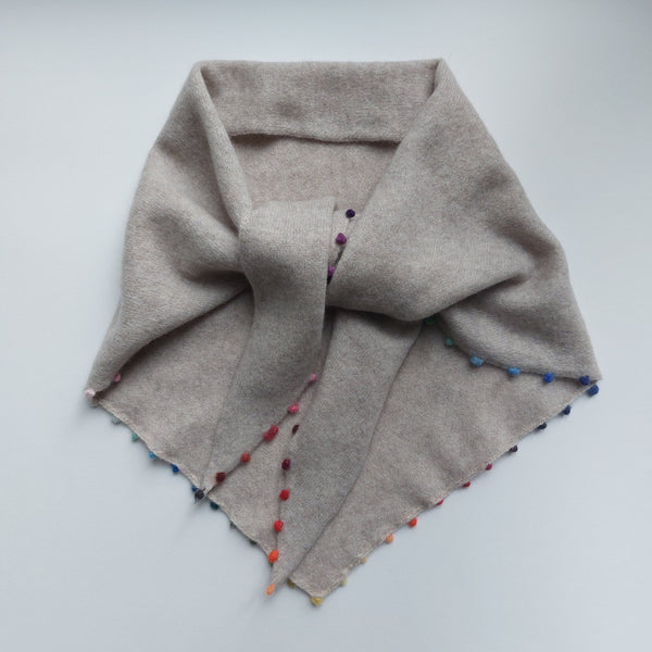 Sciarpa triangolare in cashmere 'Patty'