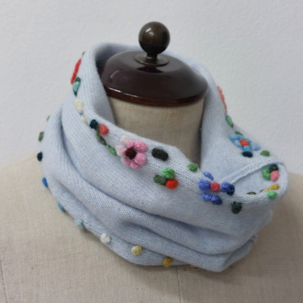 Cashmere Neck warmer 'Lola Flowers'