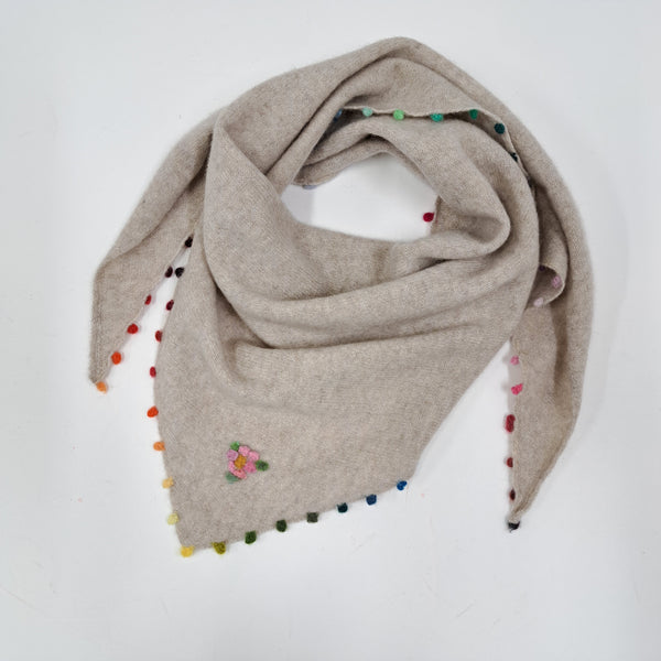 Sciarpa triangolare in cashmere 'Patty'