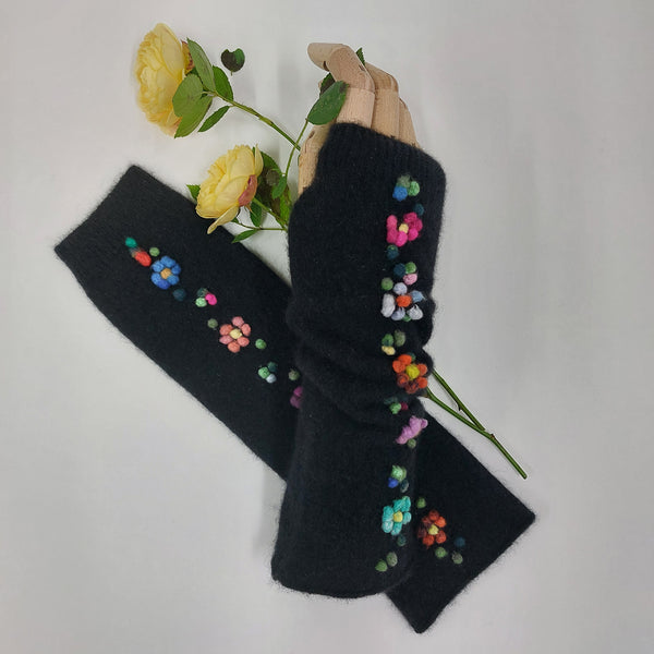 Cashmere mitts 'Polly Flowers'