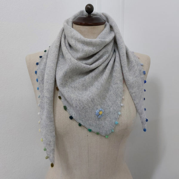 Sciarpa triangolare in cashmere 'Patty'