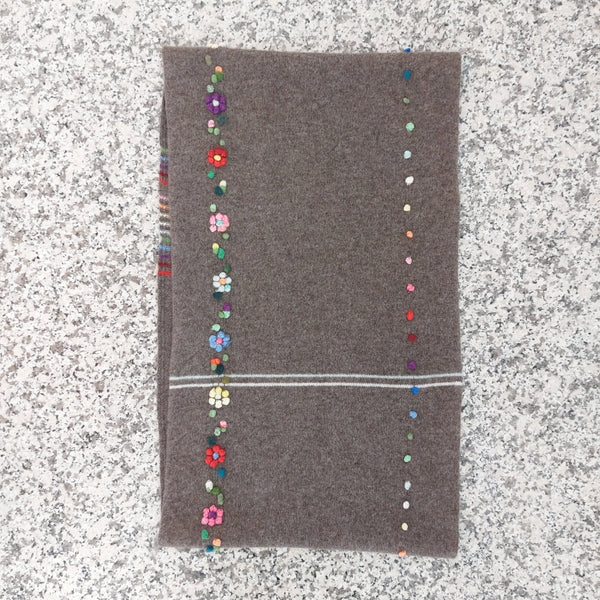 Cashmere Infinity Scarf 'Giro Flowers Rainbow'