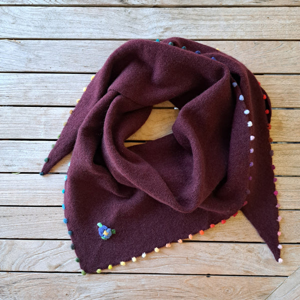 Cashmere Triangle scarf 'Patty'