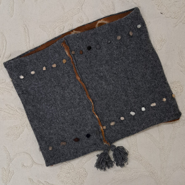Cashmere Neck warmer 'Lola' with Onion Skin Tye-Dye Print Silk Lining