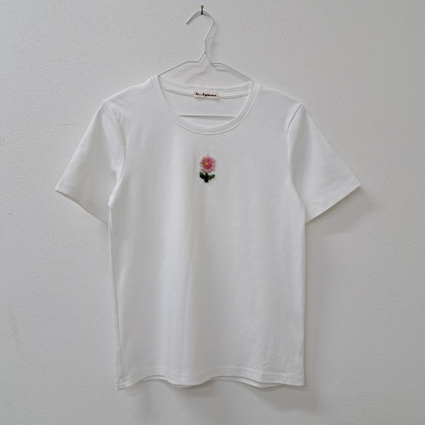 T-shirt ricamata su ordinazione